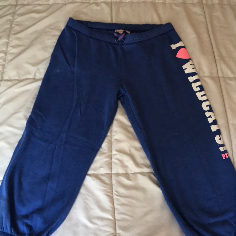 Victoria’s Secret PINK wildcats sweatpants